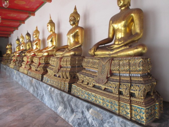 11-30 Bangkok temples 037