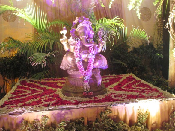 03-01 Krishna wedding - Holi 039